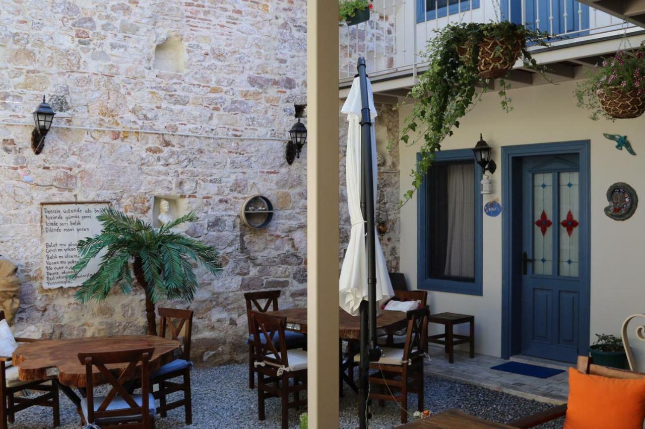 Gizemli Konak Ayvalik Ngoại thất bức ảnh