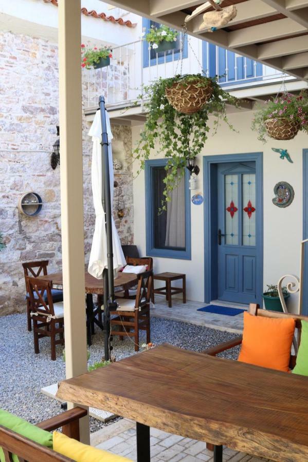 Gizemli Konak Ayvalik Ngoại thất bức ảnh