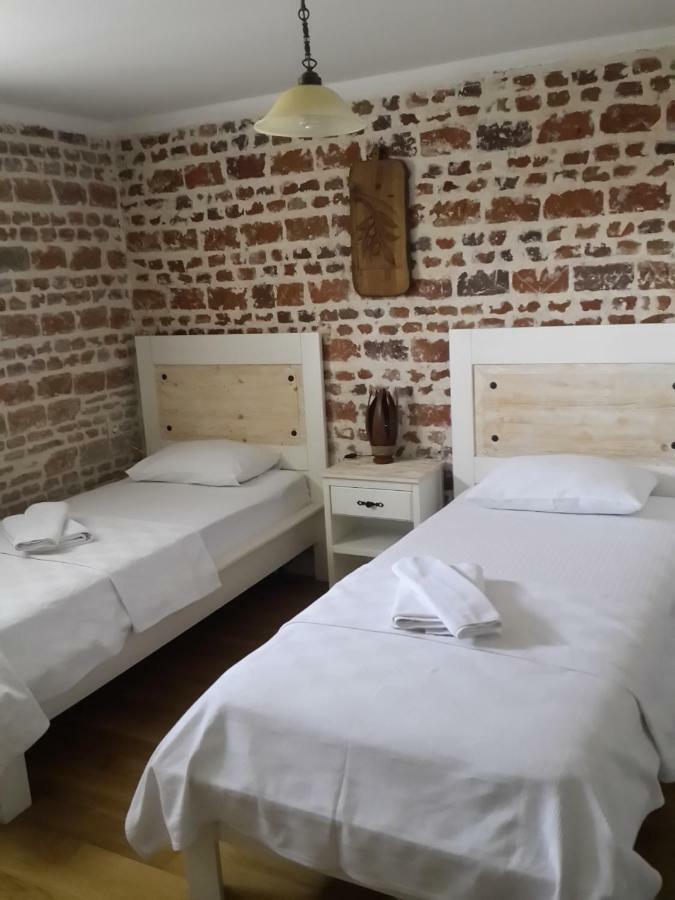 Gizemli Konak Ayvalik Ngoại thất bức ảnh