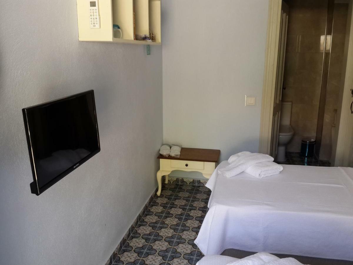 Gizemli Konak Ayvalik Ngoại thất bức ảnh